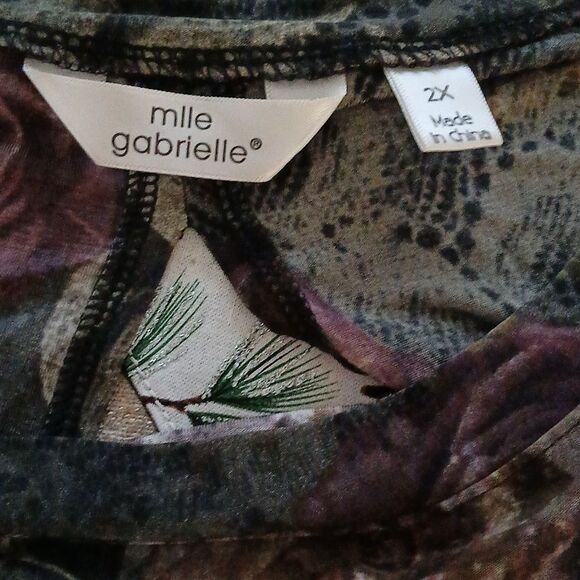 Mlle Gabrielle floral purple rose print overlay dress Sz 2x NWOT - Picture 7 of 7